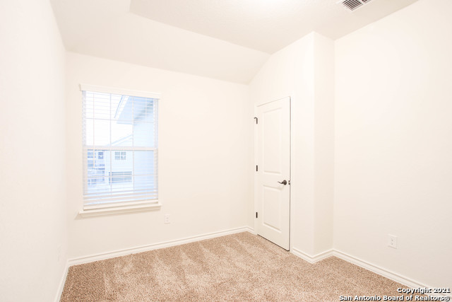 Image 6 of 19 For 13902 Enzo Gate  102