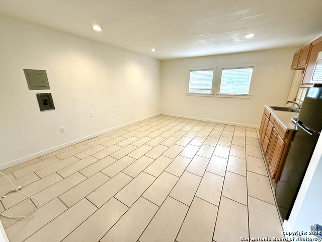 Image 4 of 12 For 2614 Monterey Street  5