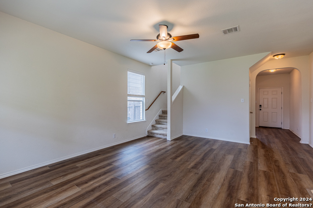 Image 10 of 35 For 3013 Muntjac St