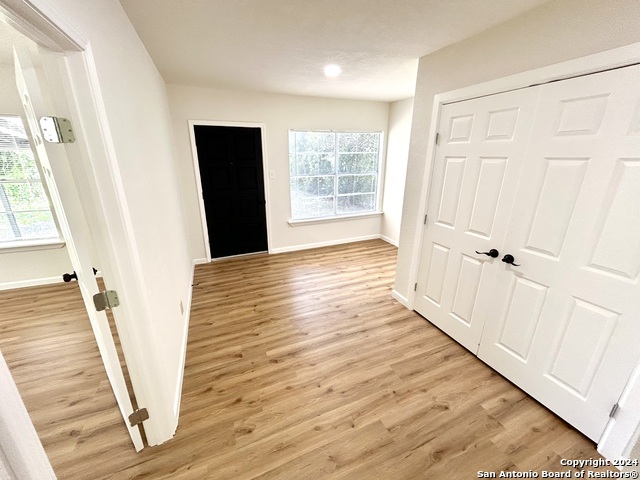 Image 11 of 25 For 616 Gulf Street