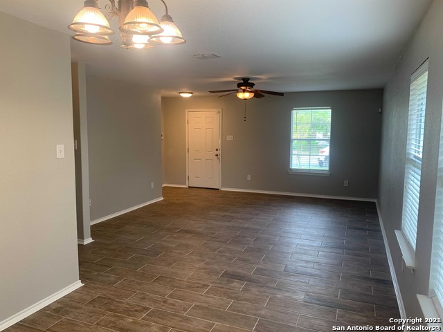 Image 4 of 24 For 6606 Poseidon Way