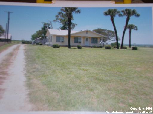 Details for 755 Fm 1518 E, St Hedwig, TX 78152