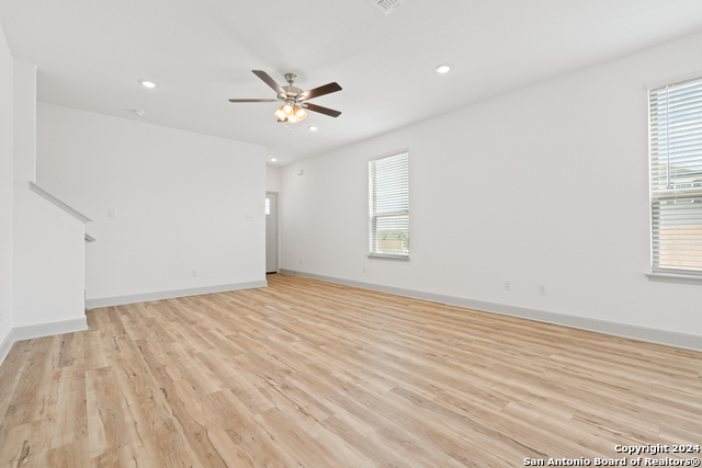 Image 11 of 23 For 7609 Briarwood Pass  102
