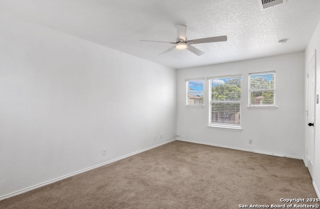 Image 10 of 16 For 139 Agency Oaks