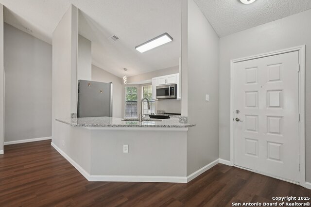 Image 8 of 25 For 7334 Sunscape