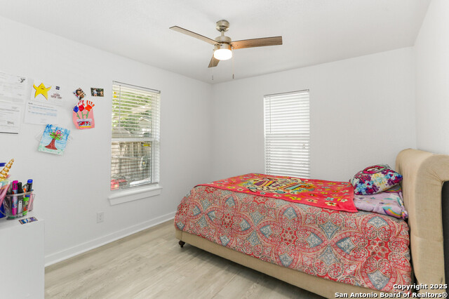 Image 12 of 16 For 915 Prado  