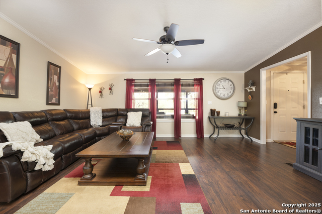Image 10 of 64 For 235 Hickory Ln