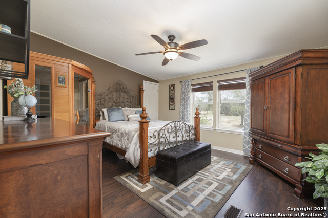 Image 23 of 64 For 235 Hickory Ln