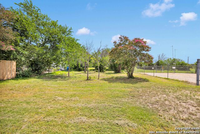 Details for 312 Toepperwein, Converse, TX 78109