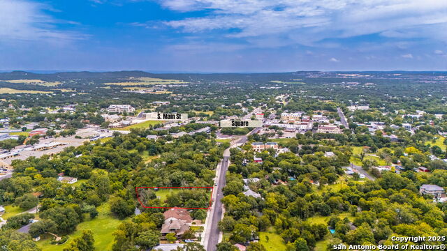 Listing photo id 1 for 316 W San Antonio Ave