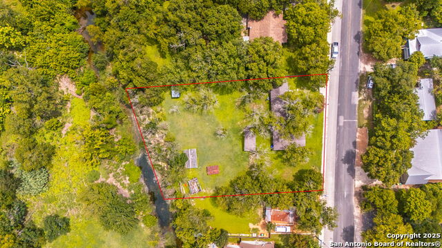 Listing photo id 4 for 316 W San Antonio Ave