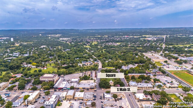 Listing photo id 5 for 316 W San Antonio Ave