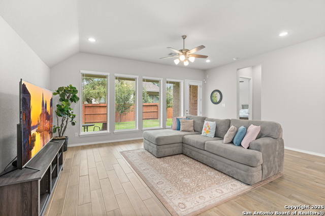 Image 16 of 33 For 1485 Pitcher