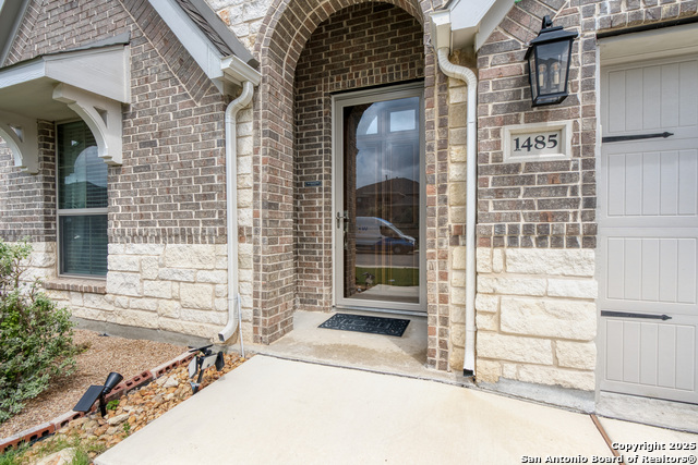 Image 3 of 33 For 1485 Pitcher