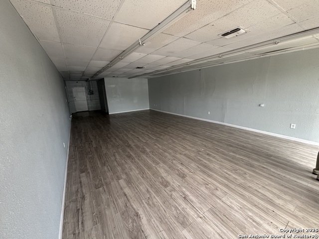 Listing photo id 1 for 4001 Commercial 4021