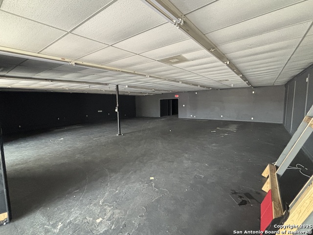 Listing photo id 2 for 1014 Donaldson  1014