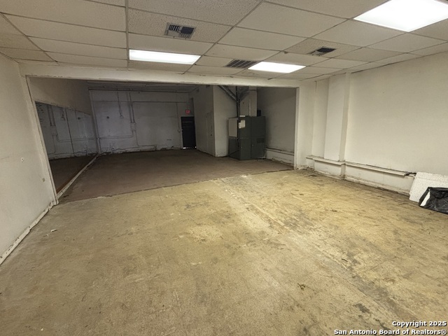 Listing photo id 3 for 1002 Donaldson 1008