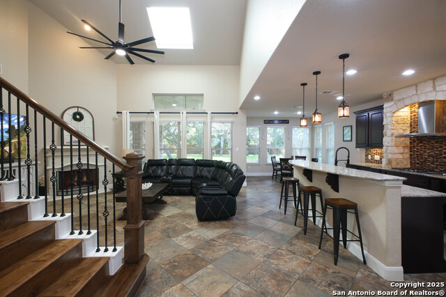 Image 10 of 47 For 9603 Ninas Ct
