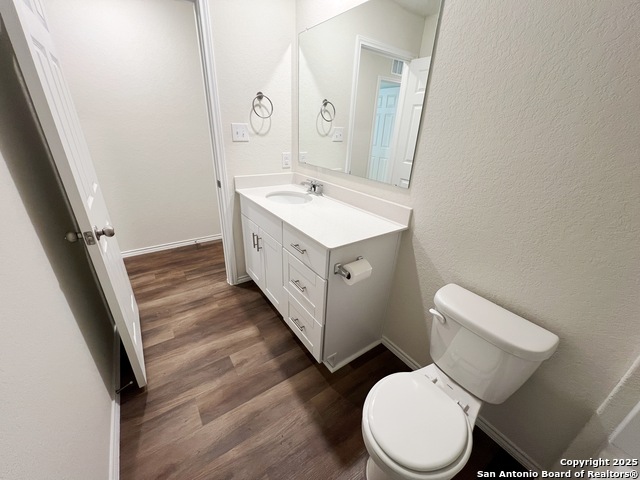 Image 21 of 30 For 13930 Anchor Way