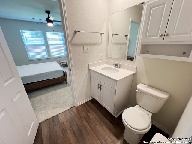 Image 27 of 30 For 13930 Anchor Way