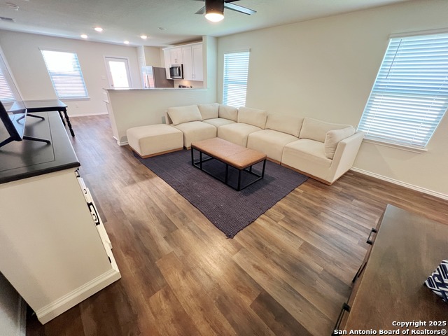 Image 3 of 30 For 13930 Anchor Way