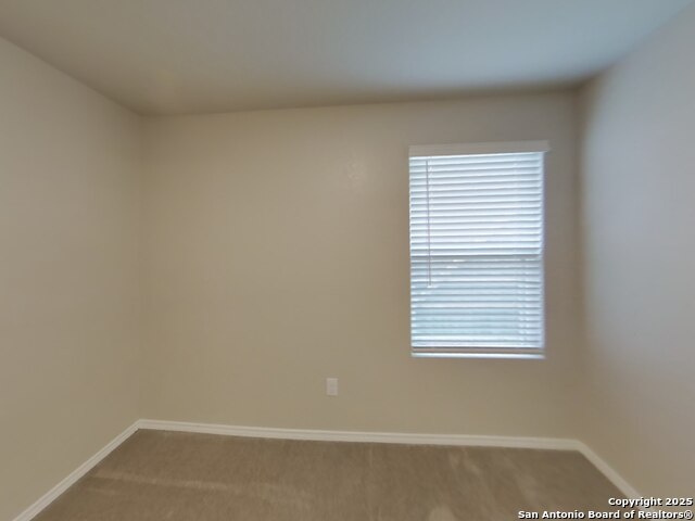 Image 11 of 15 For 6526 Beehive