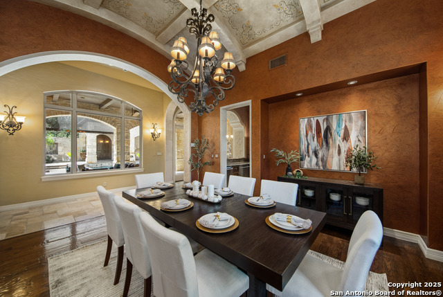 Image 18 of 49 For 607 Bentley Manor