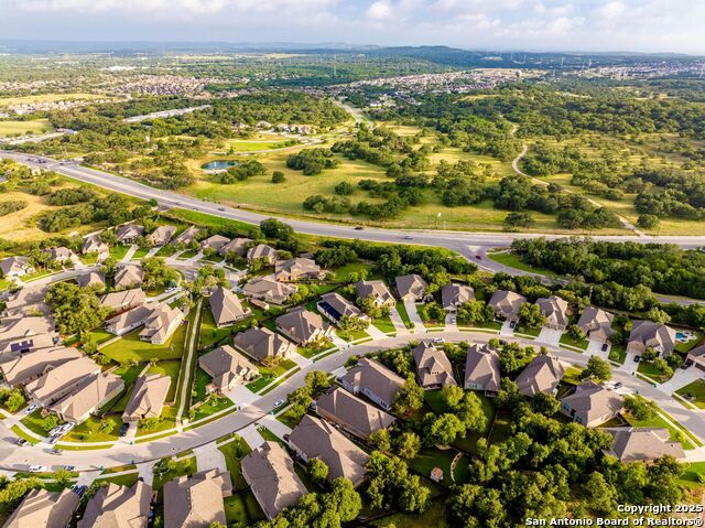 Listing photo id 49 for 130 Boulder Creek