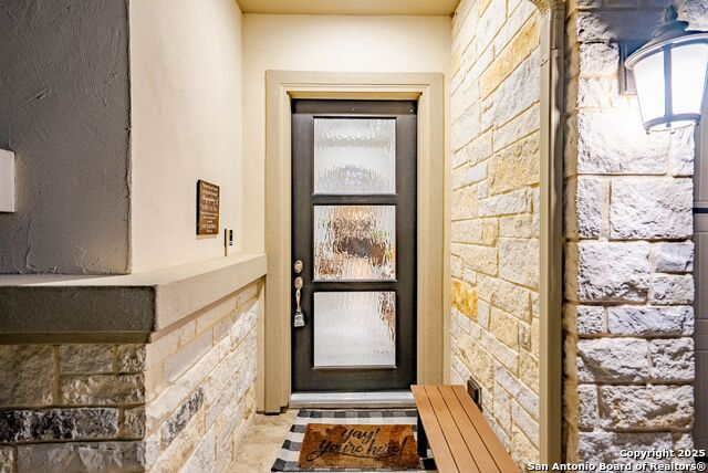 Listing photo id 5 for 130 Boulder Creek