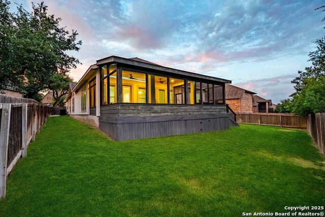 Listing photo id 75 for 130 Boulder Creek