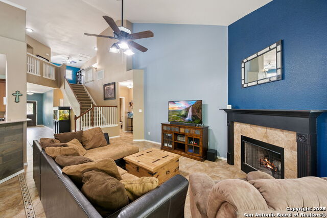 Listing photo id 21 for 1410 Osprey Heights