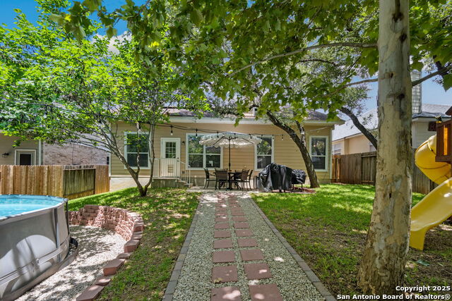 Listing photo id 24 for 1410 Osprey Heights