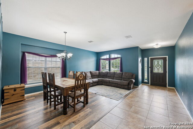 Listing photo id 25 for 1410 Osprey Heights