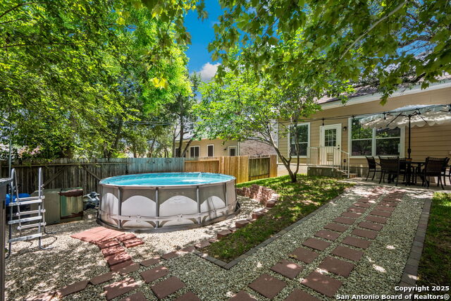 Listing photo id 29 for 1410 Osprey Heights