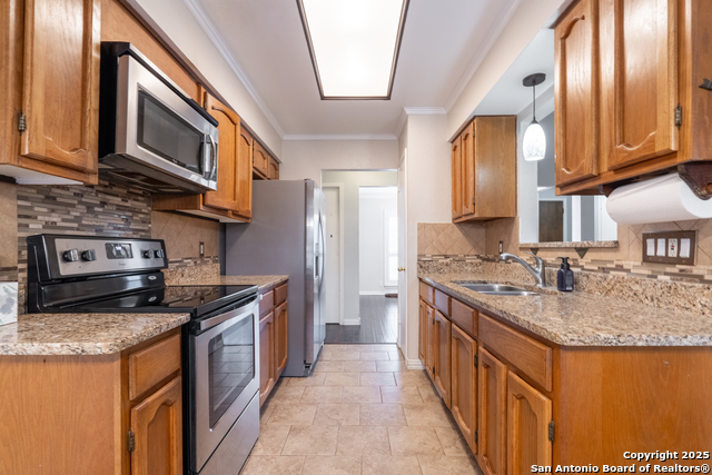 Image 14 of 30 For 9219 Ridge Wind