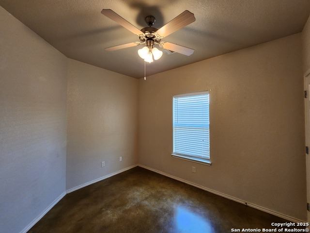 Image 13 of 18 For 210 Anne Louise Dr