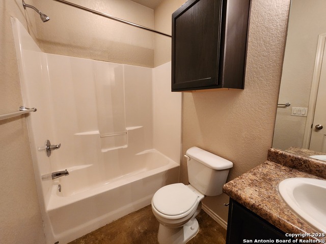 Image 15 of 18 For 210 Anne Louise Dr