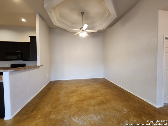 Image 6 of 18 For 210 Anne Louise Dr