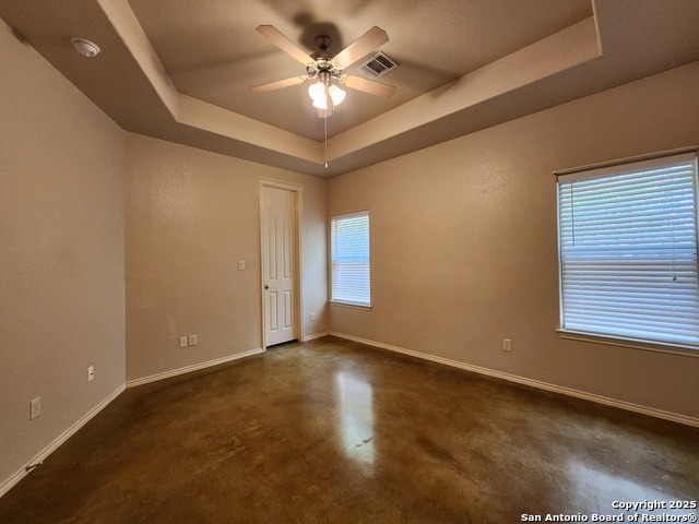 Image 7 of 18 For 210 Anne Louise Dr