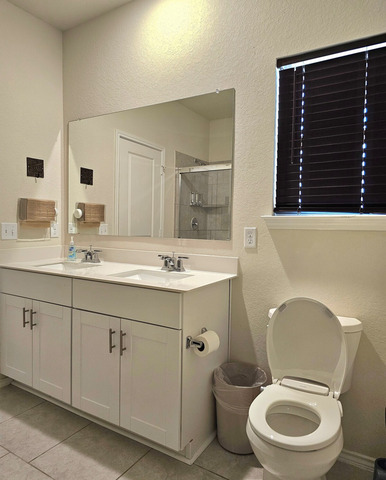 Image 12 of 18 For 6907 Lions Park