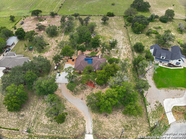 Listing photo id 24 for 158 County Road 6871