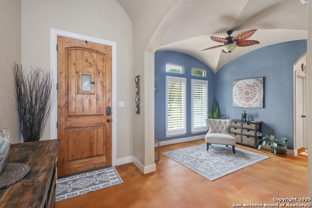 Listing photo id 7 for 158 County Road 6871