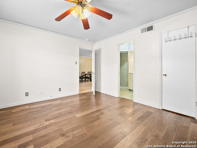 Image 14 of 24 For 8058 Broadway  247u