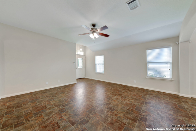 Image 6 of 36 For 116 Encina Cv