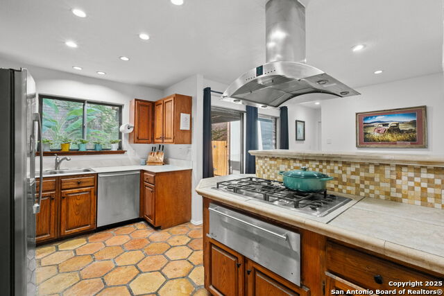 Image 16 of 24 For 8909 Willmon Way