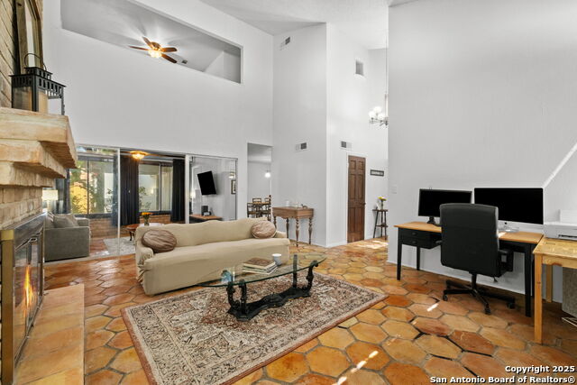 Image 5 of 24 For 8909 Willmon Way