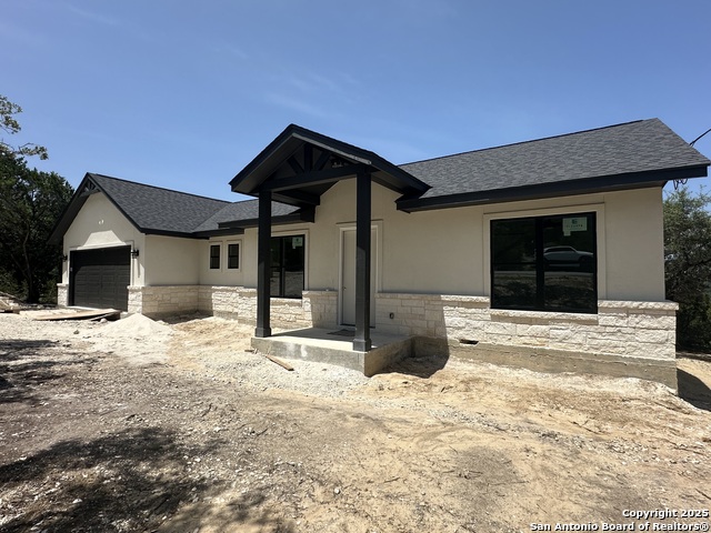 Details for 1229 Stallion Springs Dr, Fischer, TX 78623