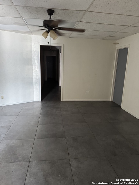 Listing photo id 4 for 6505 Flores S