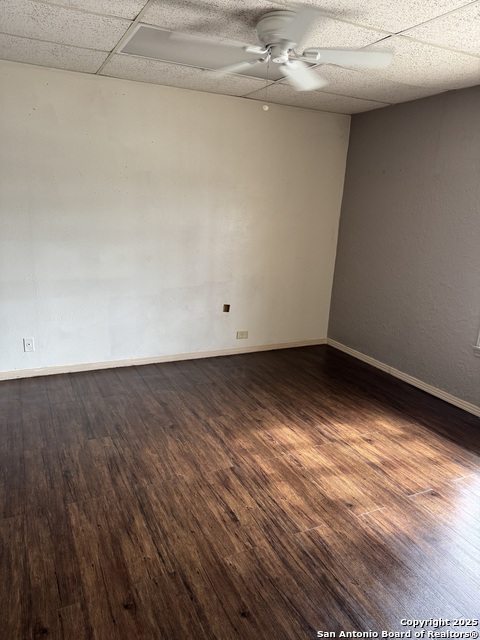 Listing photo id 5 for 6505 Flores S