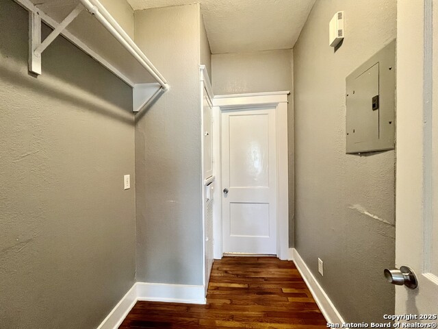 Image 17 of 29 For 1535 Woodlawn Ave W 3